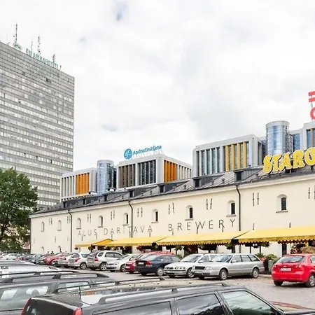 в старой риге рядом с рекой даугава Apartament