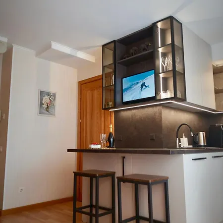 в старой риге рядом с рекой даугава