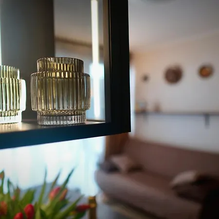 в старой риге рядом с рекой даугава