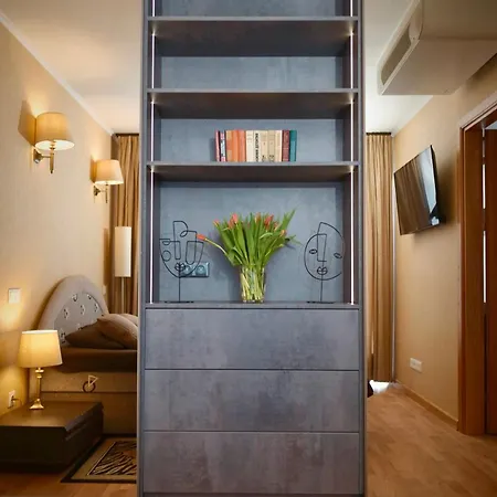 в старой риге рядом с рекой даугава *