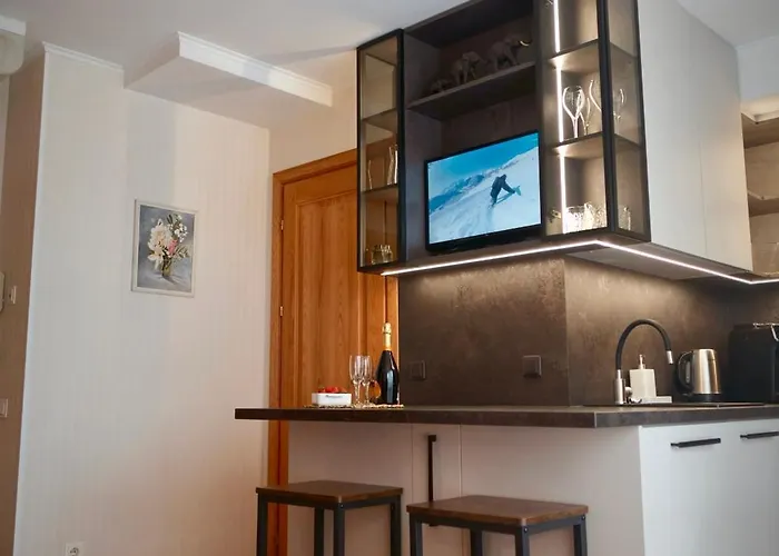 в старой риге рядом с рекой даугава