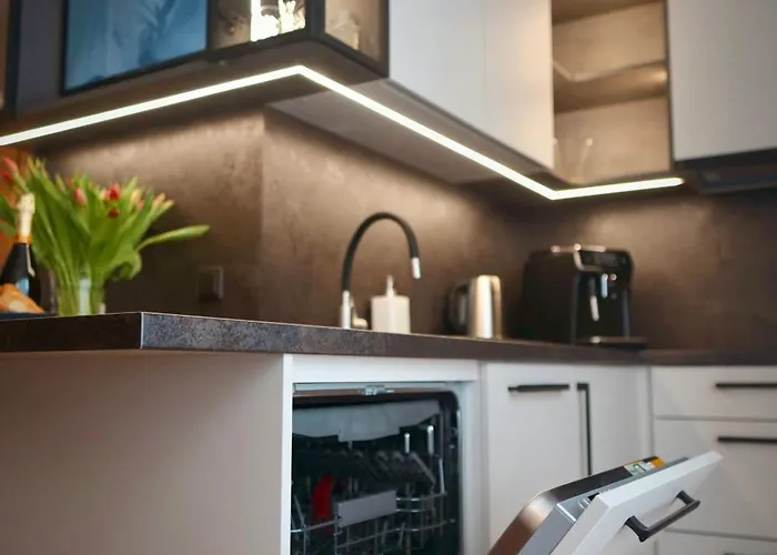 в старой риге рядом с рекой даугава